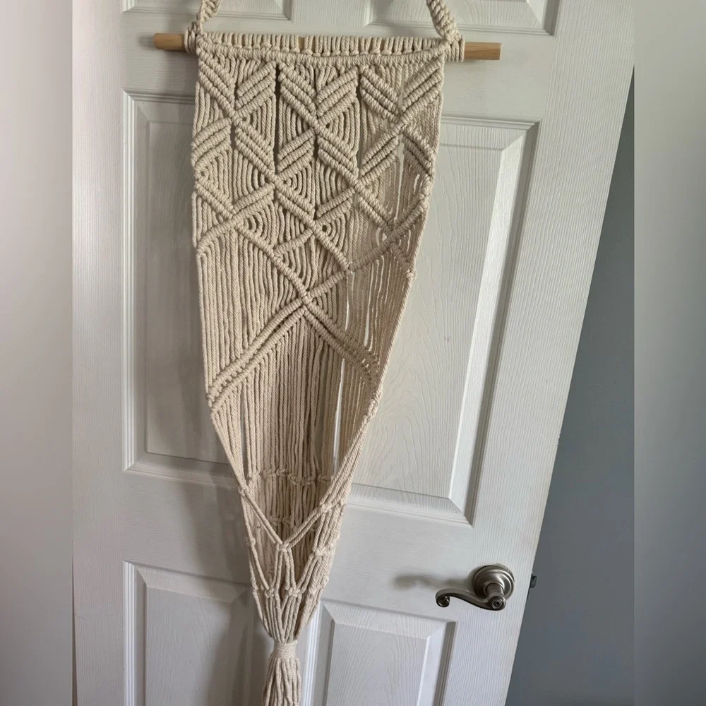 Handmade Macrame Hanging Cat Bed - Cream